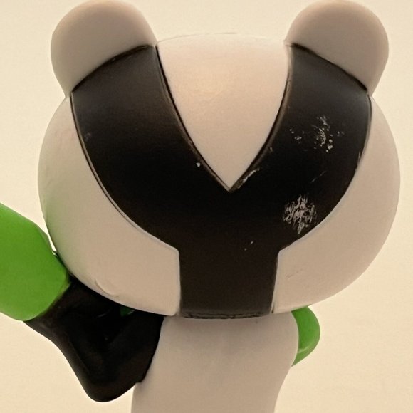 2 Roblox Piggy Figures Series 2 Frostiggy Series 1 Badgy Figures Only - Picture 9 of 16